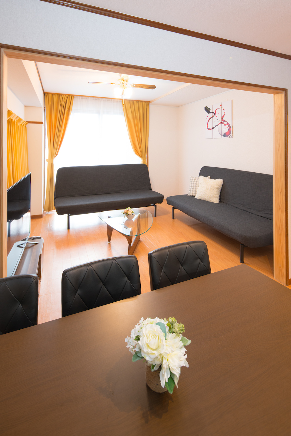 ROOM B